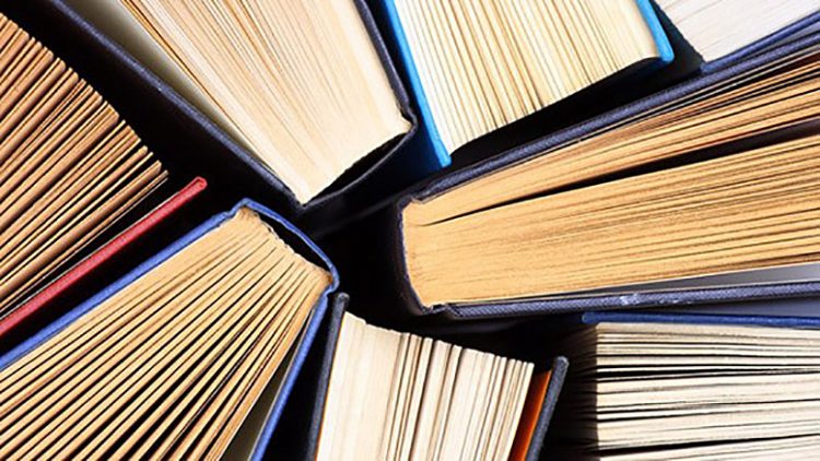 تقویت زبان انگلسی با خواندن کتاب